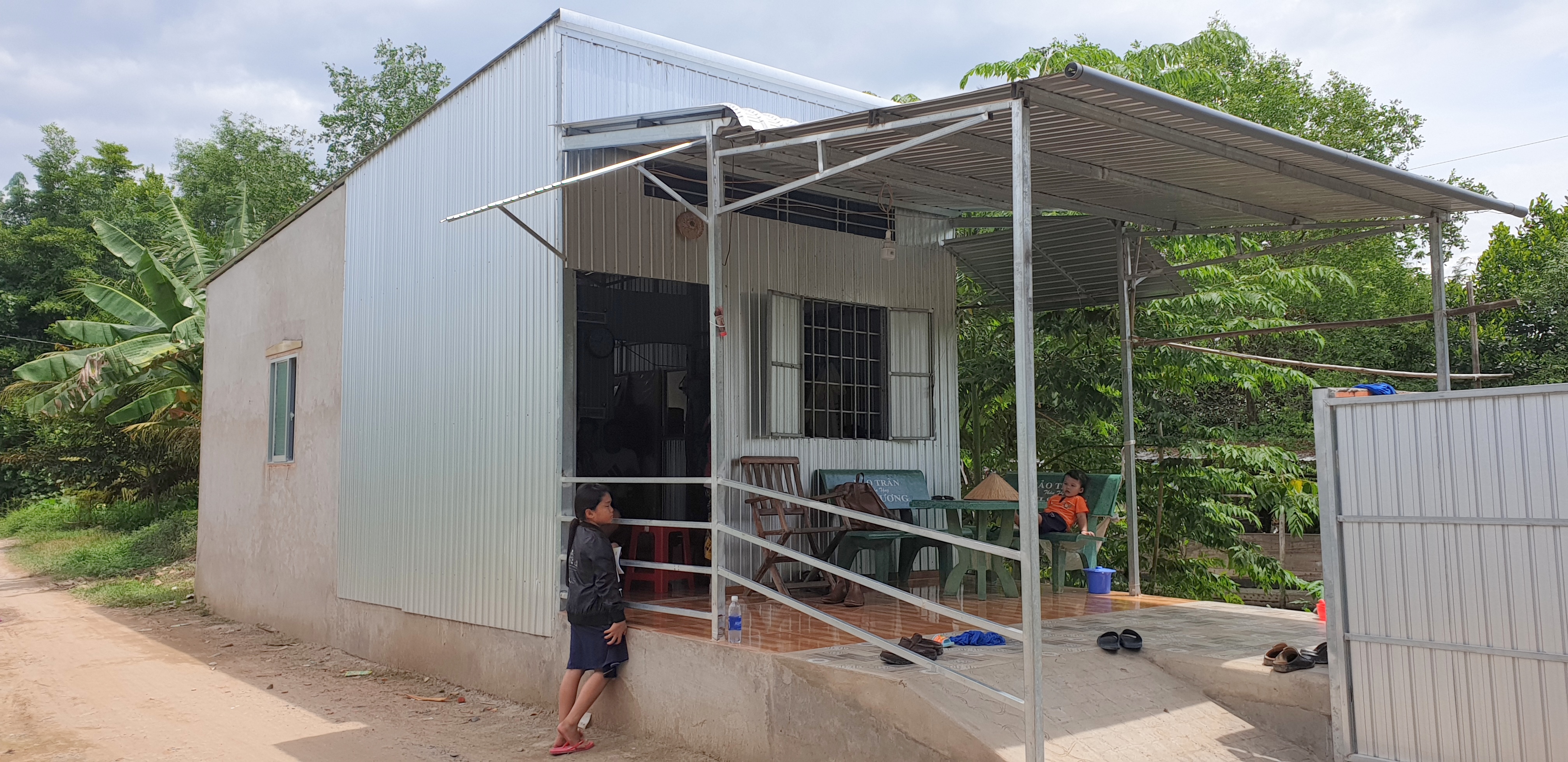 Chương trình xây nhà “Mái ấm nông dân” có chạy theo thành tích?